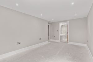 Photo 19- click for photo gallery